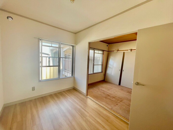 物件内観写真8　(居室)