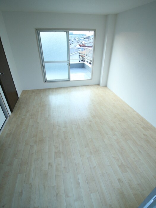 物件内観写真16　(居室)