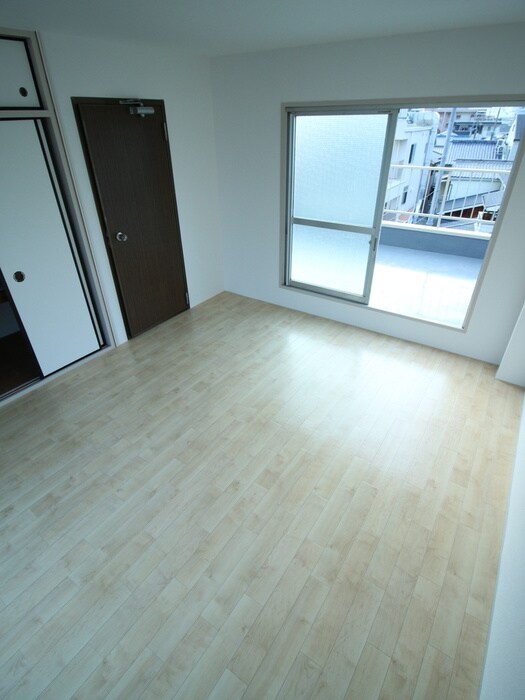 物件内観写真17　(居室)