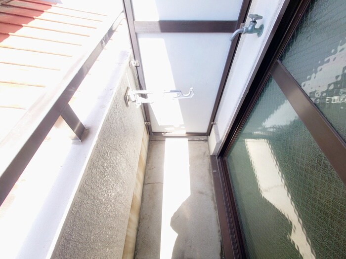 物件内観写真15　(洗濯機置場)