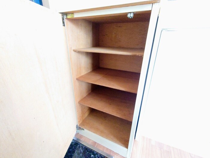 物件内観写真18　(靴箱)