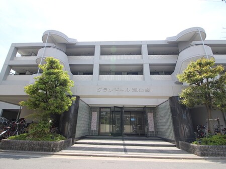 グランドール塚口南外観写真
