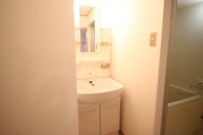 物件内観写真10　(洗面)