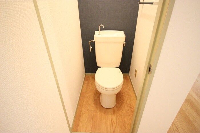 物件内観写真11　(トイレ)