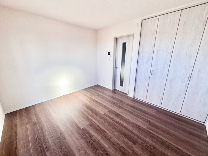 物件内観写真13　(居室)