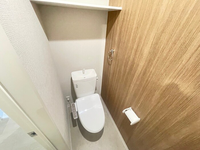 物件内観写真9　(トイレ)