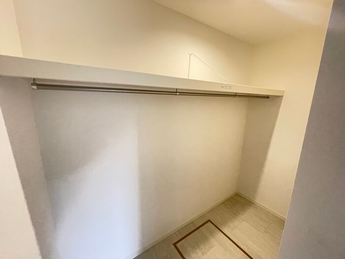 物件内観写真17　(収納)