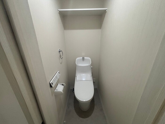 物件内観写真11　(トイレ)