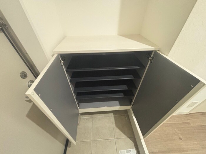 物件内観写真18　(靴箱)