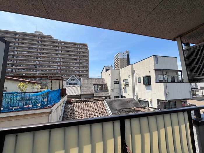 物件内観写真22　(室内からの展望)