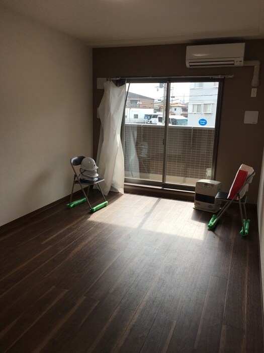 物件内観写真8　(居室)