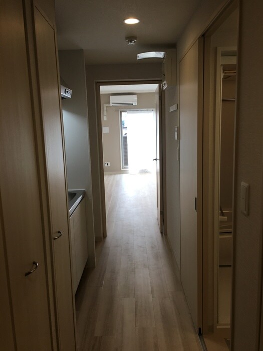 物件内観写真13　(廊下)