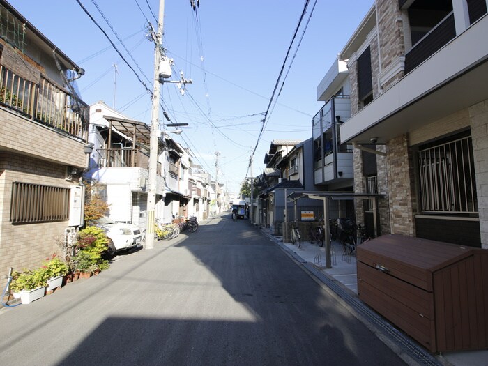 物件外観写真6　(周辺環境)