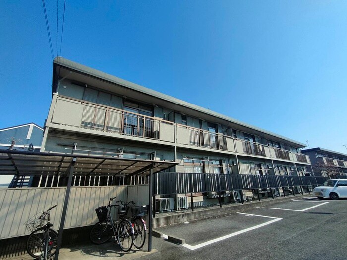 物件外観写真2　(外観写真)