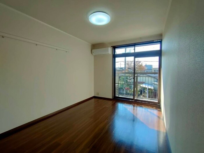 サンハイム伊勢Ｂの居室