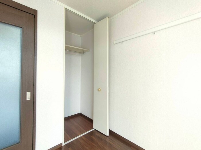 物件内観写真10　(収納)