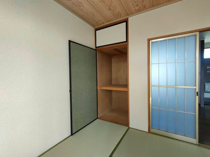 物件内観写真11　(収納)