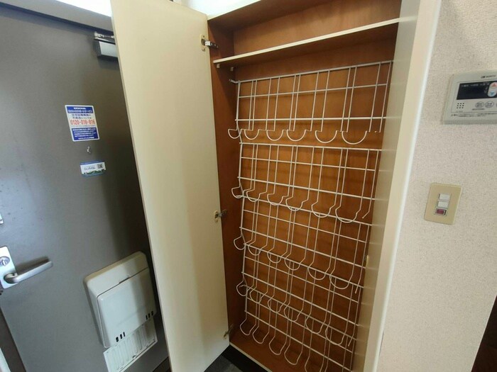 物件内観写真16　(靴箱)