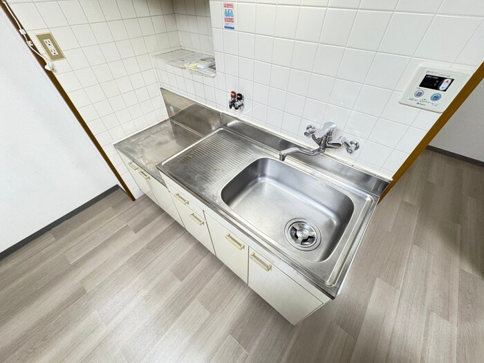 物件内観写真8　(キッチン)