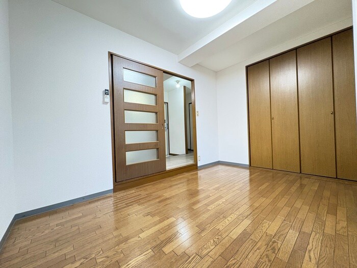 物件内観写真15　(居室)