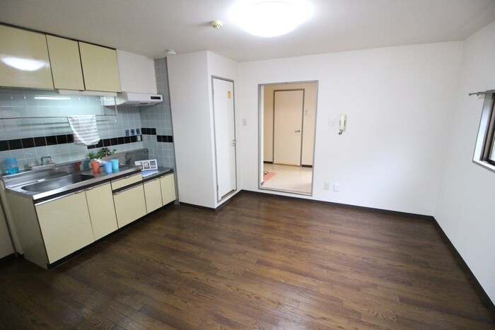 物件内観写真9　(居室)