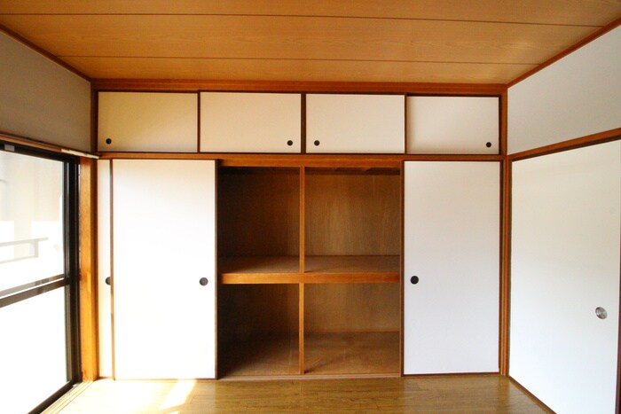 物件内観写真10　(収納)