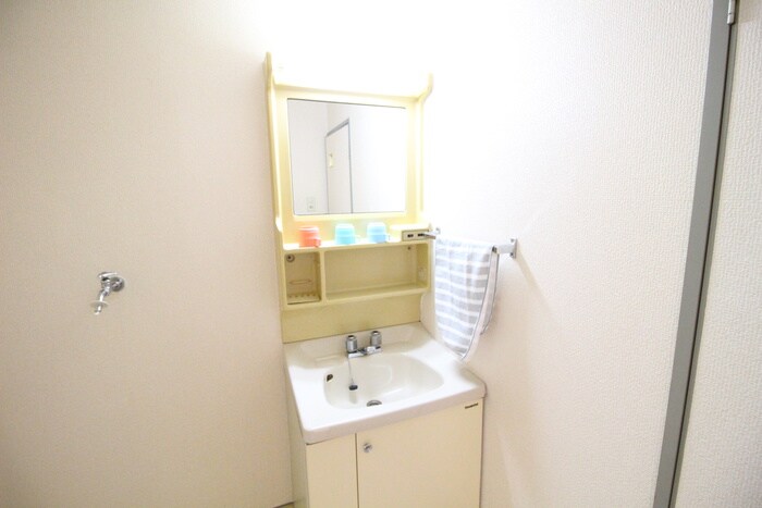 物件内観写真11　(洗面)