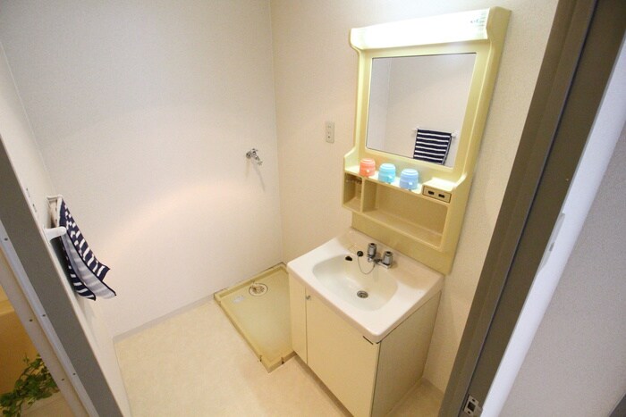 物件内観写真11　(洗面)