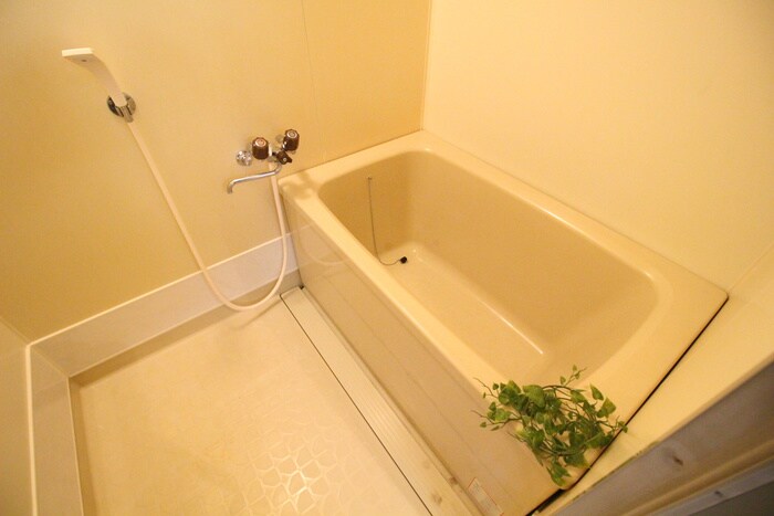 物件内観写真12　(バス／シャワールーム等)