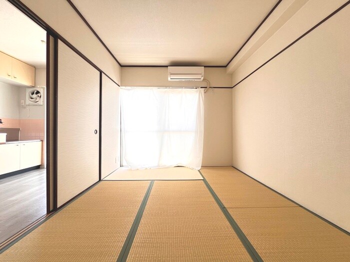 物件内観写真17　(居室)