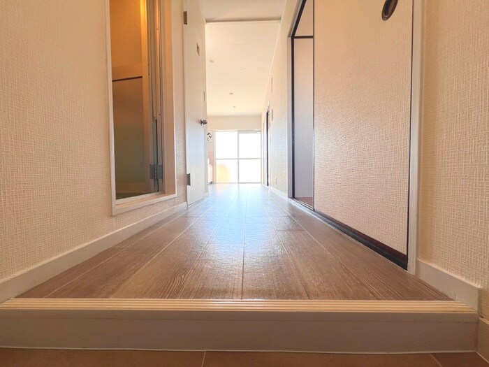 物件内観写真21　(廊下)