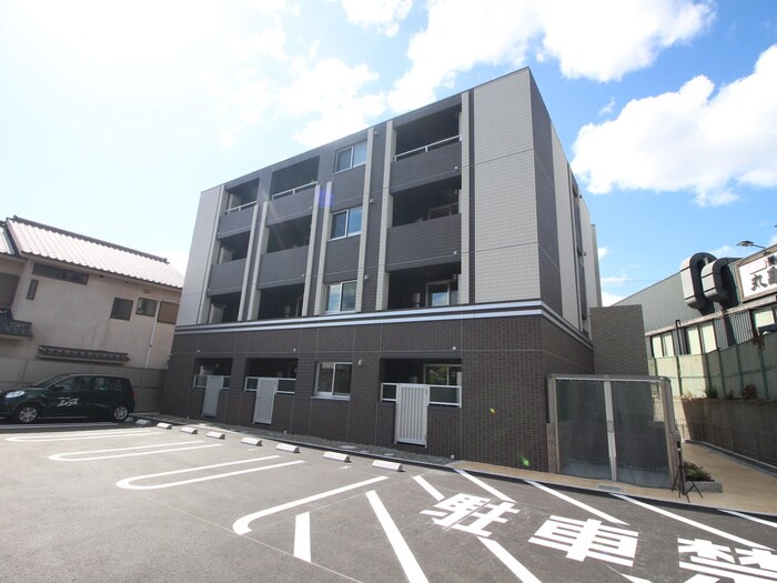 物件外観写真4　(外観写真)