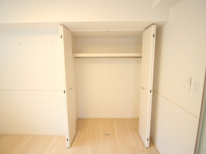 物件内観写真11　(収納)