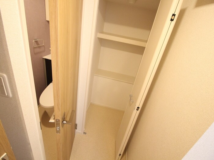 物件内観写真19　(収納)