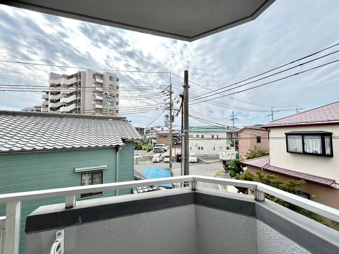 物件内観写真22　(室内からの展望)