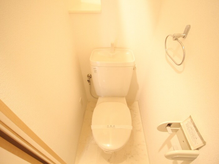 物件内観写真11　(トイレ)