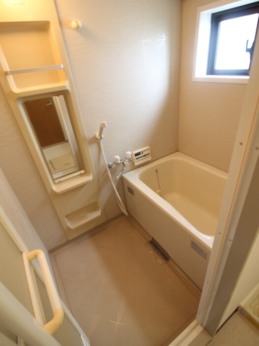 物件内観写真10　(トイレ)