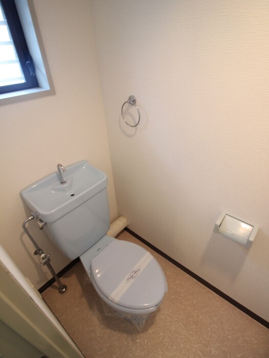 物件内観写真11　(トイレ)