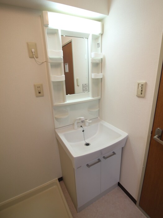 物件内観写真12　(洗面)