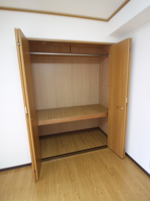 物件内観写真14　(収納)
