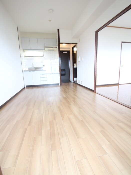 物件内観写真18　(居室)