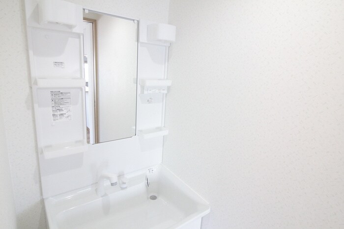 物件内観写真12　(洗面)