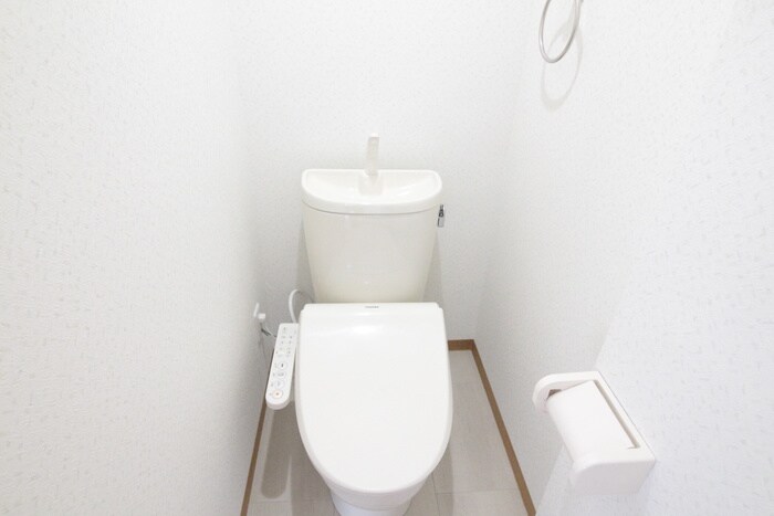 物件内観写真14　(トイレ)