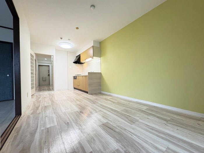 物件内観写真10　(居室)