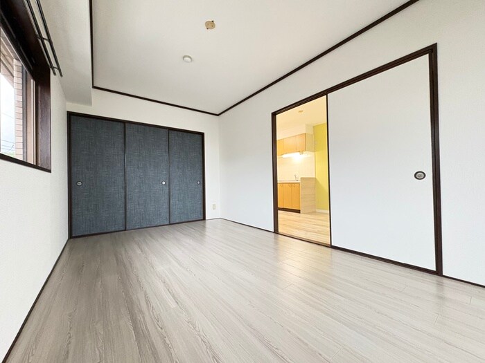 物件内観写真15　(居室)
