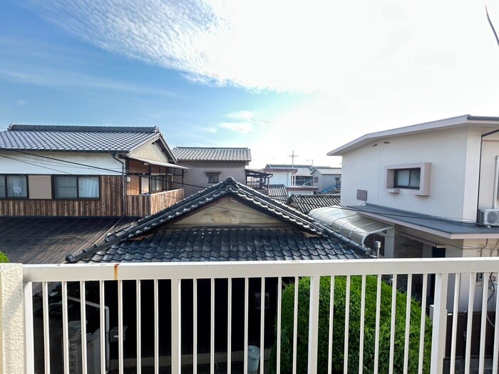 物件内観写真20　(室内からの展望)