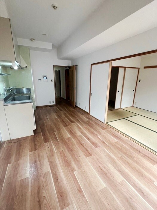 物件内観写真7　(居室)