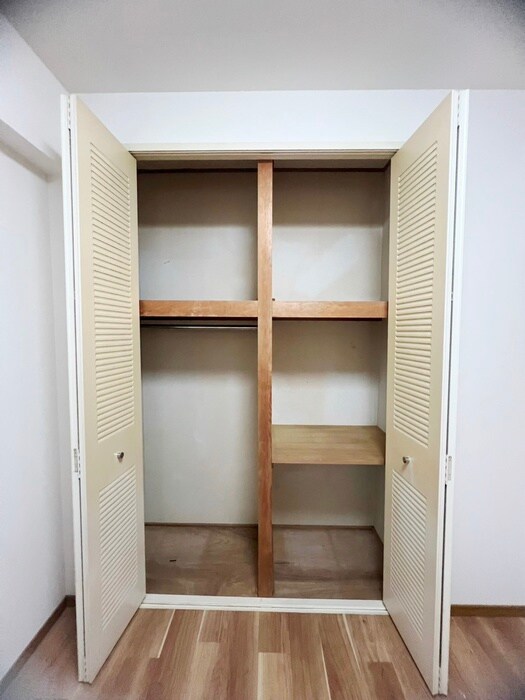 物件内観写真18　(収納)