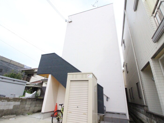 物件外観写真2　(外観写真)