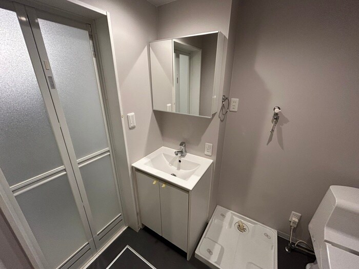 物件内観写真13　(洗面)